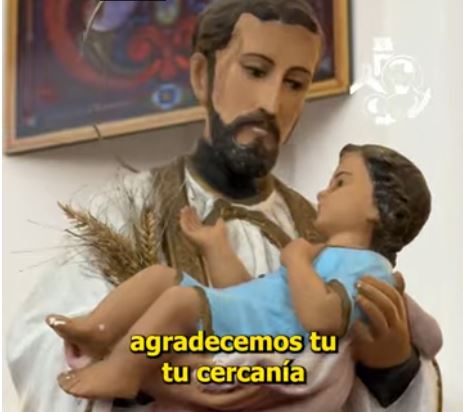 ¡Falta poco, ayudanos a preparar la Cena de Navidad!